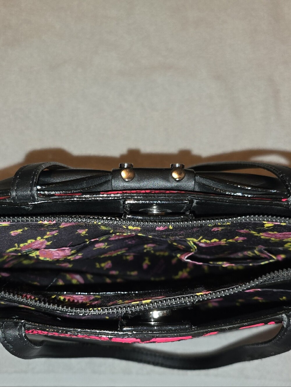 Betsey Johnson Hot Pink Black Snakeskin Large Tote Bag Purse Handbag - Good Cond - Picture 15 of 16